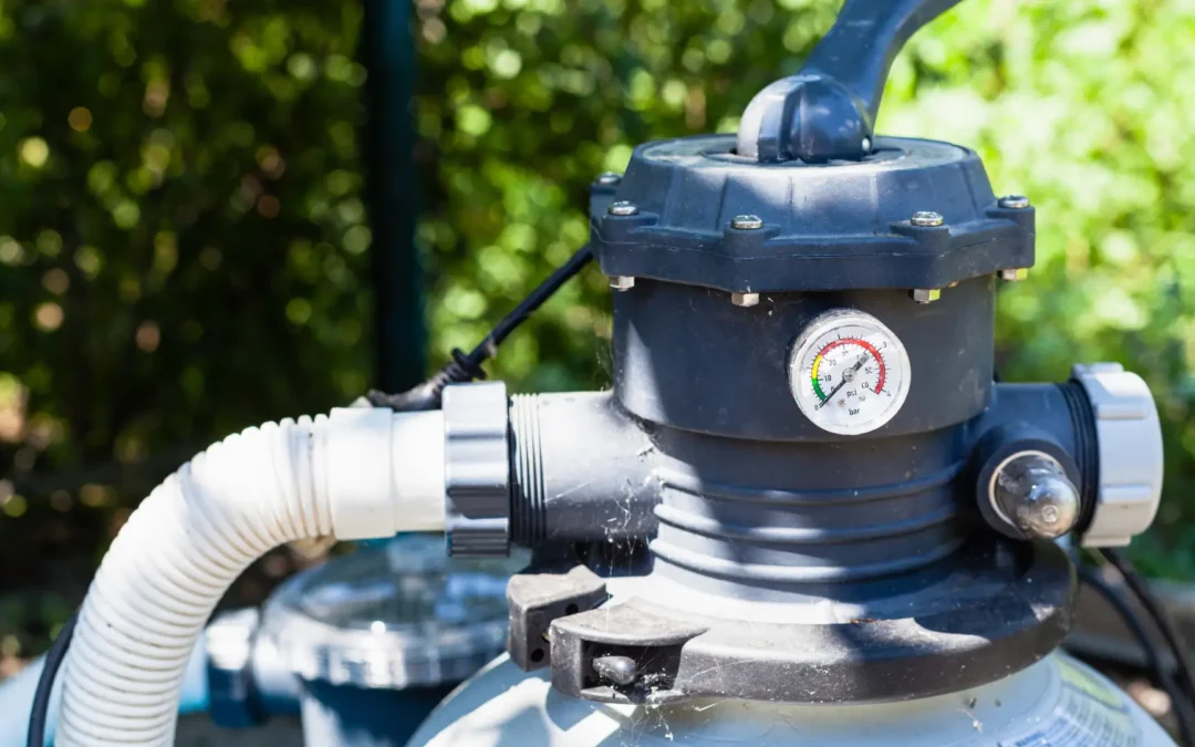 Poolvård – Så rengör du ditt poolfilter för optimal prestanda